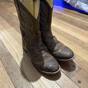 Justin “George Straight” Leather Cowboy Boots
